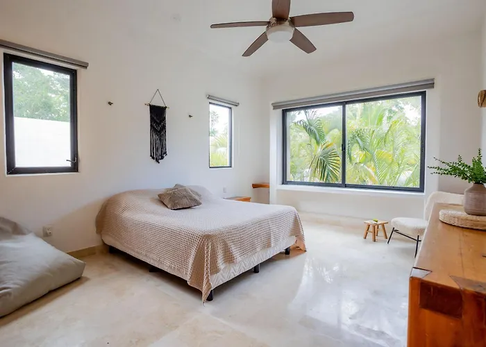 Magnifica Casa Laguna Cerca De La Playa. Villa Puerto Aventuras